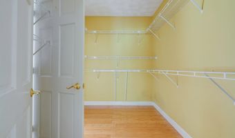 34 Peabody Dr, Brentwood, NH 03833
