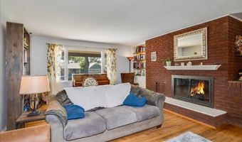 518 DARTMOUTH Ln, Cheyenne, WY 82009