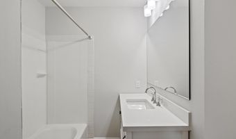 100 OAK Dr, Annapolis, MD 21403