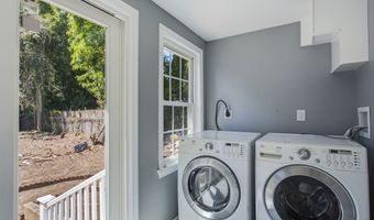 227 Sylvan St, Bridgeport, CT 06606
