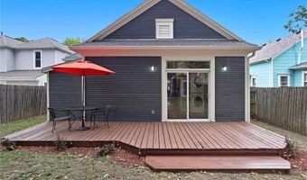 1115 7th St, Baldwin City, KS 66006