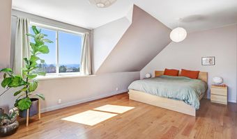 34 Dos Carpinteros Rd, Arroyo Seco, NM 87514