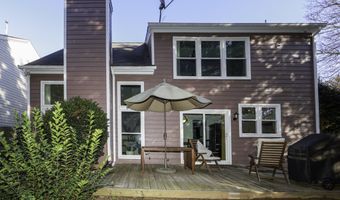 9900 Barston Ct, Alpharetta, GA 30022