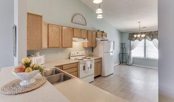 1218 Estuary Dr, Indianapolis, IN 46217