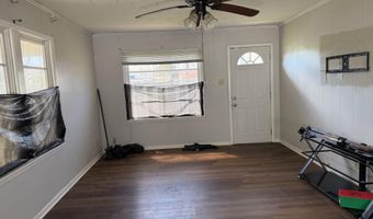 903 Chevis St, Abbeville, LA 70510