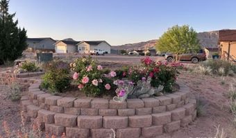 1095 E Canyon Dr, Big Water, UT 84741