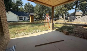 5701 Red Leaf Dr, Benton, AR 72019
