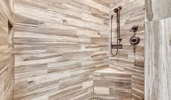 5406 Steele Rd, Baker, FL 32531