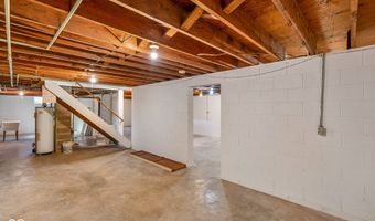 2215 Albany St, Beech Grove, IN 46107