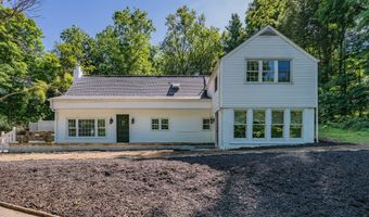 49 Old Middle Rd, Brookfield, CT 06804