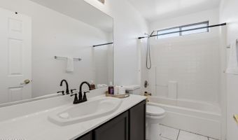 220 W BEECHNUT Pl, Chandler, AZ 85248