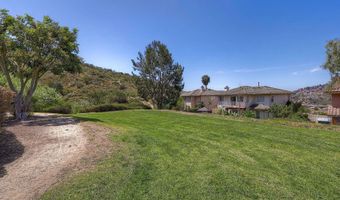 10160 Challenger Cir, Spring Valley, CA 91978
