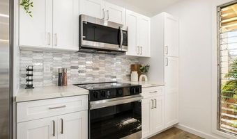 98-508 Kamahao Pl 68, Pearl City, HI 96782