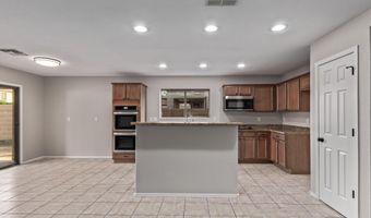 6883 S GEMSTONE Pl, Chandler, AZ 85249