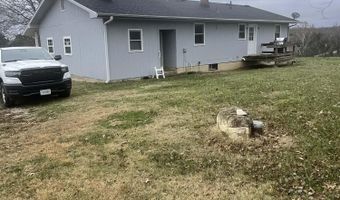 2174 County Road A-425, Ava, MO 65608