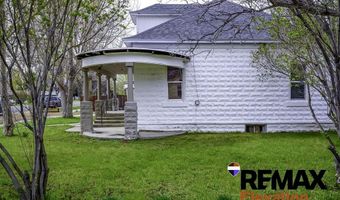 602 S 6th St, Basin, WY 82410