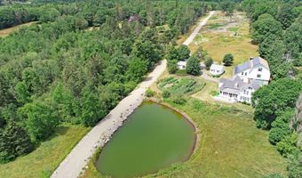 18 Hamor Ln, Bar Harbor, ME 04609