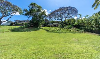 44-375 Kaneohe Bay Dr, Kaneohe, HI 96744