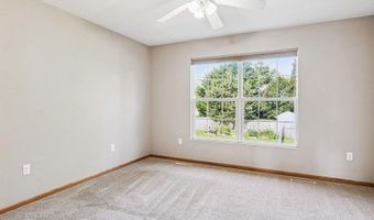 667 Andy Ct, North Liberty, IA 52317