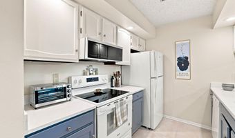412 Faulkner Ct, Ames, IA 50014