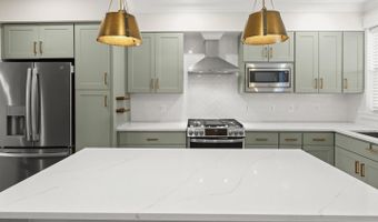 626 S EATON St, Baltimore, MD 21224