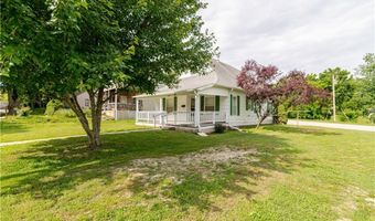 1017 S 5th St, Atchison, KS 66002