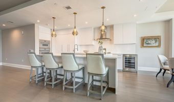 310 STRAND St 304, Alexandria, VA 22314