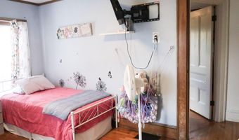 4 Amherst St, Augusta, ME 04330