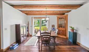 9056 Emerson Rd, Apple Creek, OH 44606