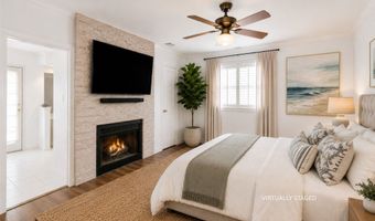 14917 Oaks N Dr, Addison, TX 75254