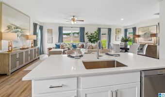 332 CREEK BEND Ln, Alabaster, AL 35007
