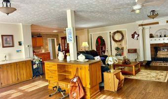 1213 VINE St, Anniston, AL 36207