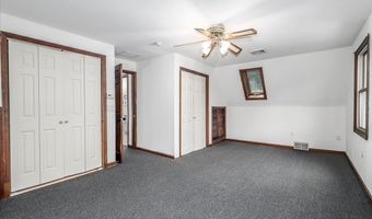 6 Caye Rd, Danbury, CT 06811