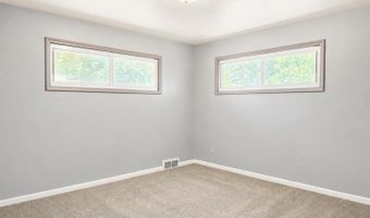 312 Crescent Dr, Caldwell, ID 83605