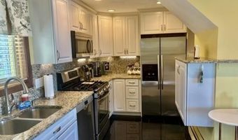 160 Col. John Gardner Rd, Narragansett, RI 02882