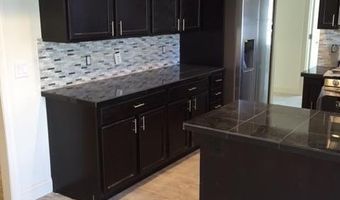 28 Irongate Ln, Aberdeen, NJ 07747