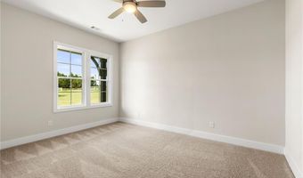 0010 HUNTERS HILL Ln, Auburn, AL 36830