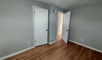 16 Fyffe Ave, Cranston, RI 02920