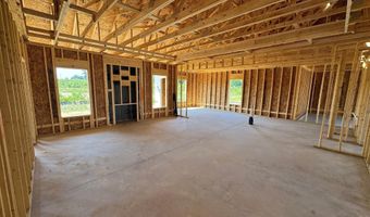 229 Seaford Ln, Aberdeen, NC 28315