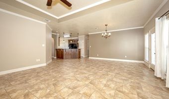 745 Champagne Dr, Biloxi, MS 39532