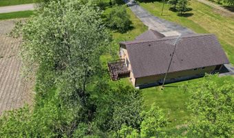 1957 COUNTY ROAD T N, Amherst Junction, WI 54407