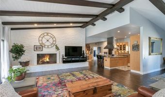 15201 Pocahantas, Apple Valley, CA 92307