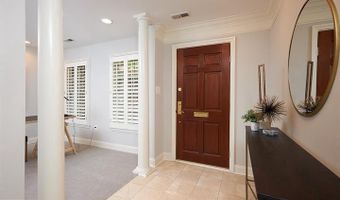 4906 MONTGOMERY Ln, Bethesda, MD 20814