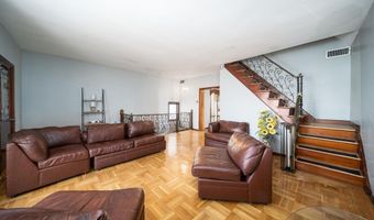 20 W 22ND St, Bayonne, NJ 07002