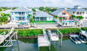 562 BIMINI BAY Blvd, Apollo Beach, FL 33572