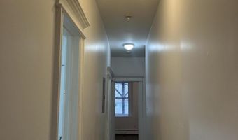 9 Saint Joseph'S Ter 2A, Albany, NY 12210