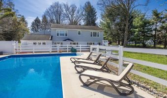 820 SHARPLESS Rd, Hockessin, DE 19707