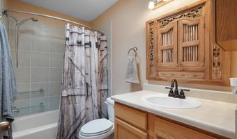 25 Arroyita, Algodones, NM 87001