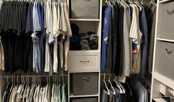 32 Pulaski Dr, Barnegat, NJ 08005