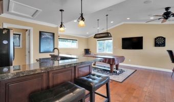 1044 S Burlwood Dr, Anaheim, CA 92807
